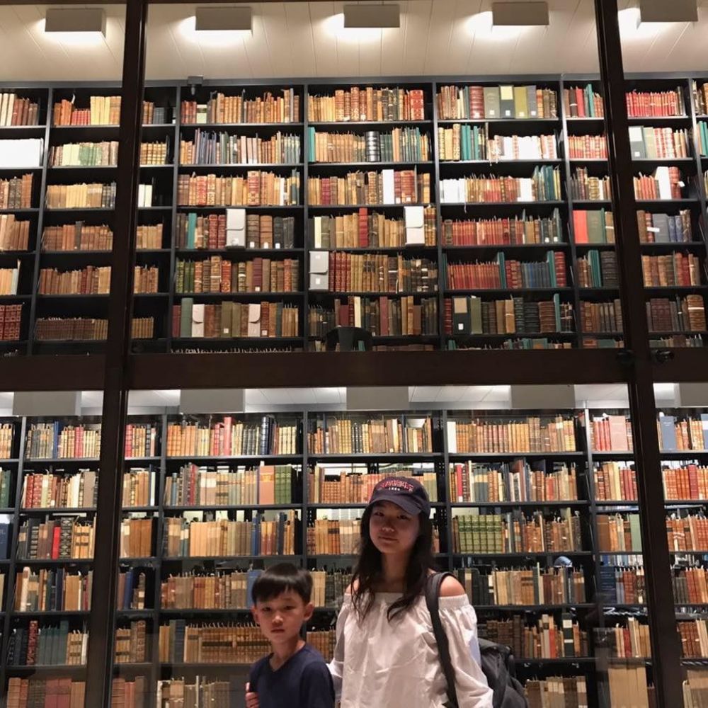 Meet your Posher, Noelle